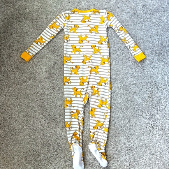 Disney's The Lion King Simba Baby Ultra Soft Sleep & Play Size 24 months. - Picture 3 of 5